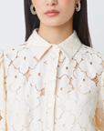 FLORAL LACE BLOUSE