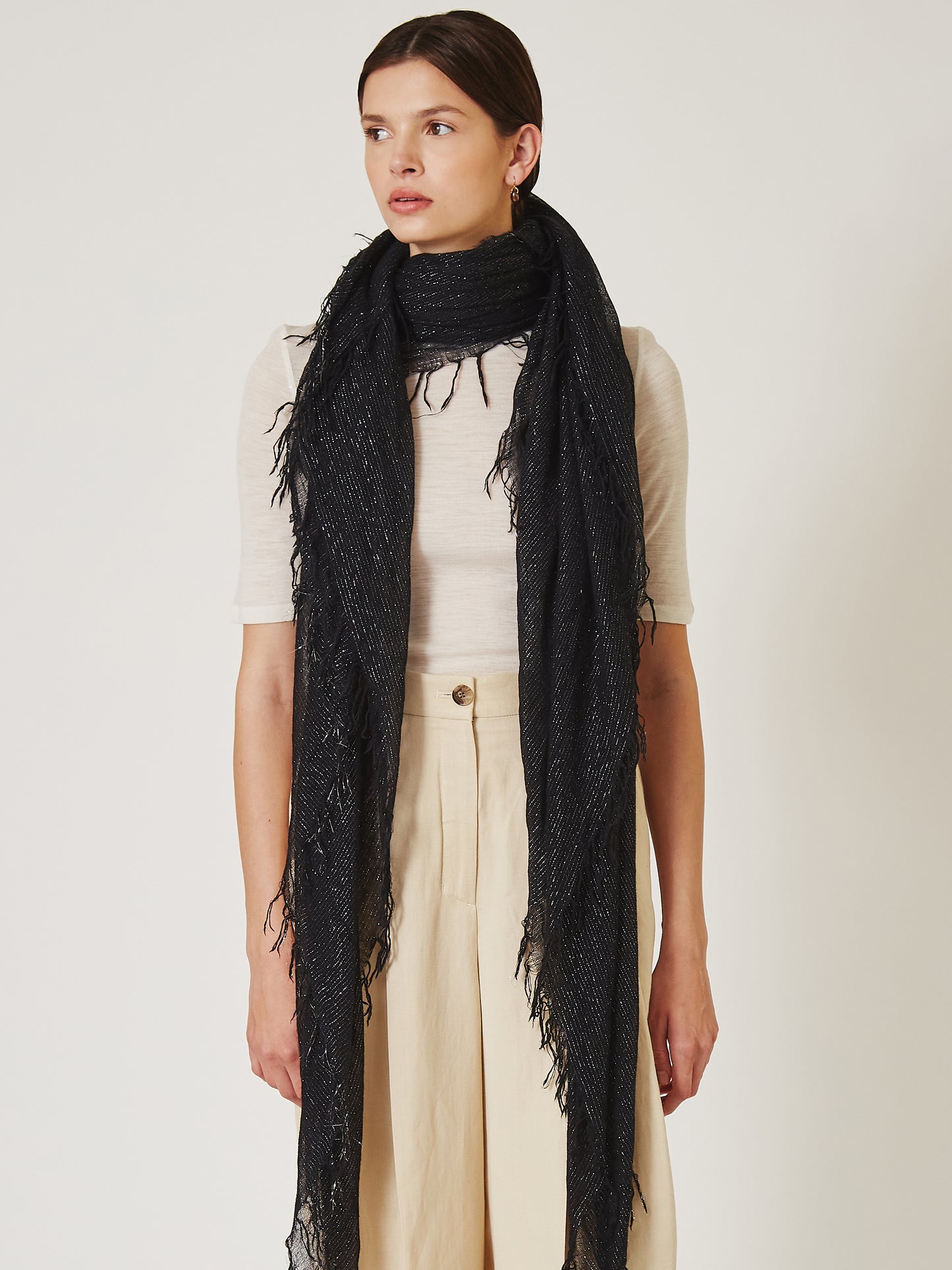 Load image into Gallery viewer, Black WIth Woven Lurex Cashmere Scarf

