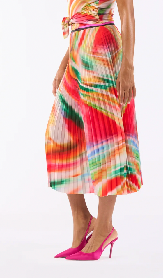 BOLD SWIRL PLEATED SKIRT