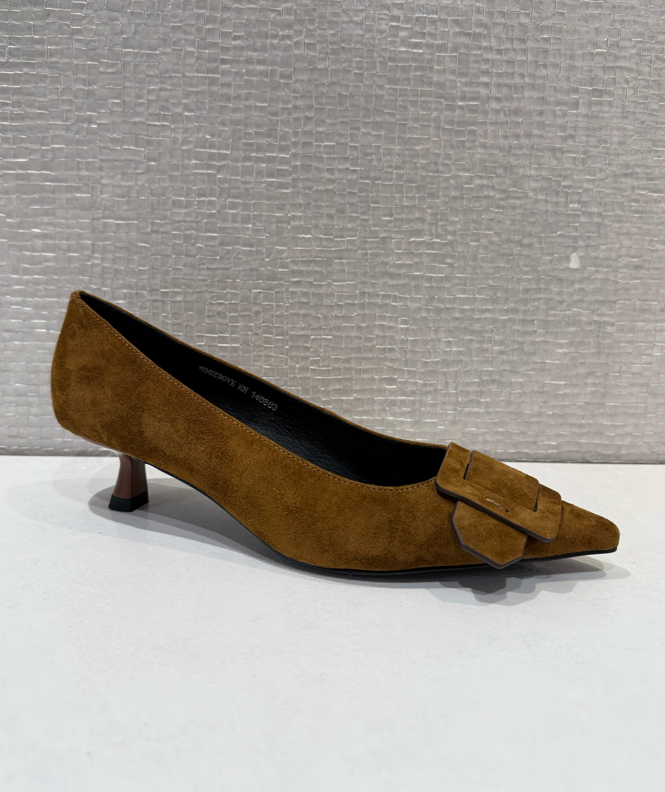 CUERO HEEL