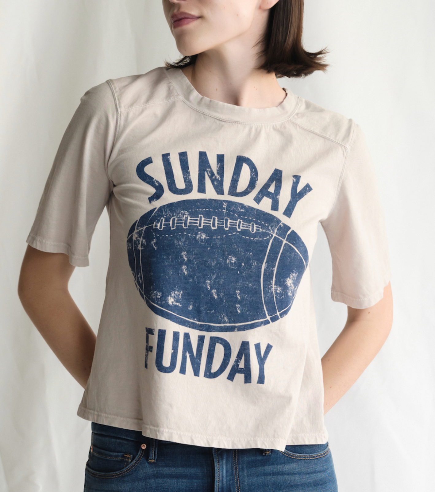 SUNDAY FUNDAY TEE
