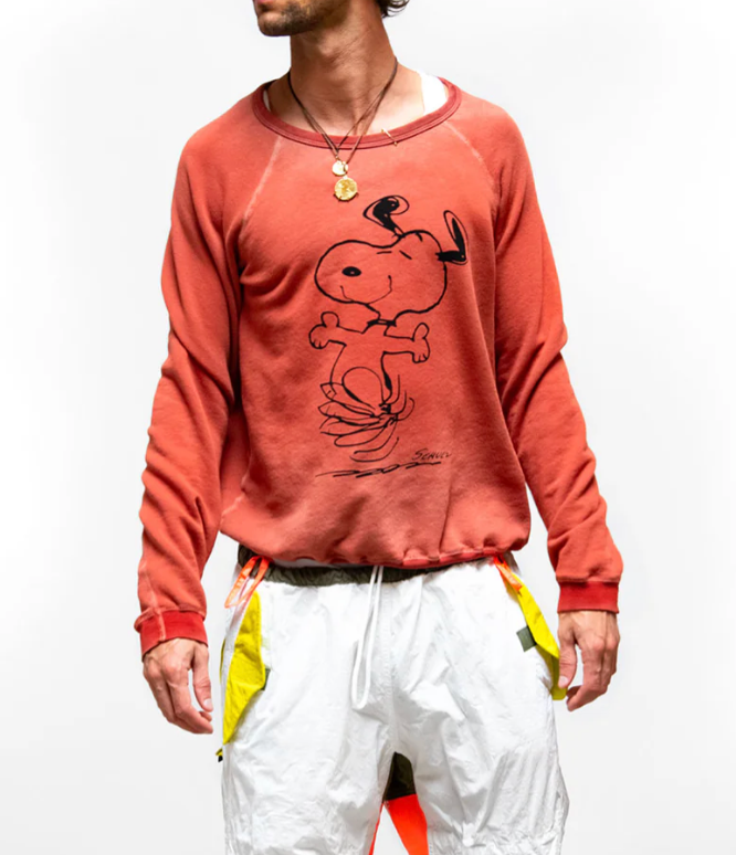 SNOOPY SWEATSHIRT