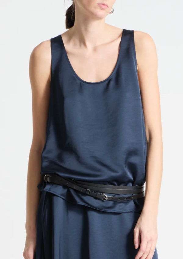ISOLA SCOOPNECK TANK