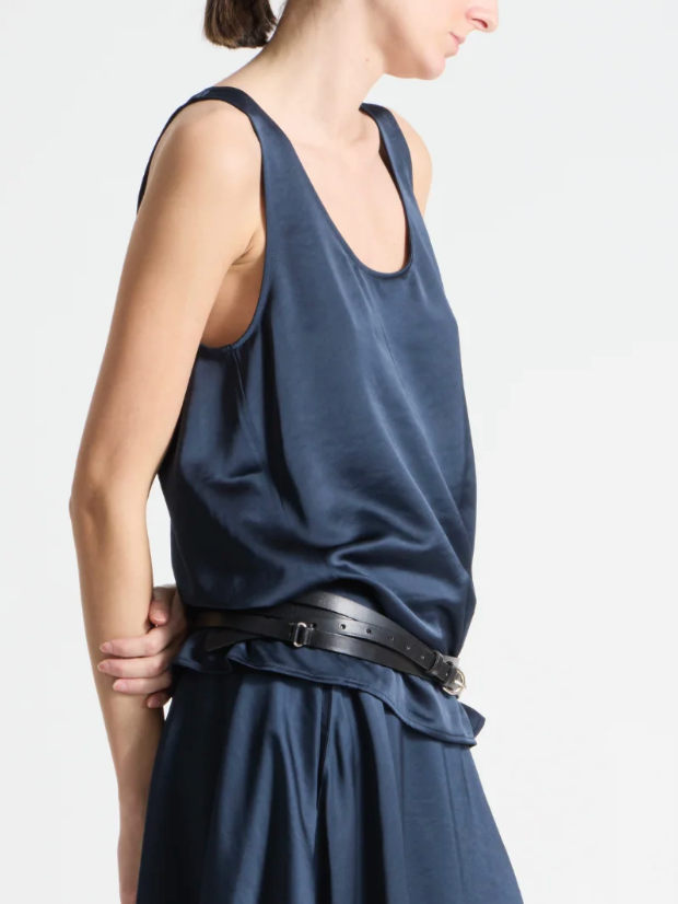 ISOLA SCOOPNECK TANK