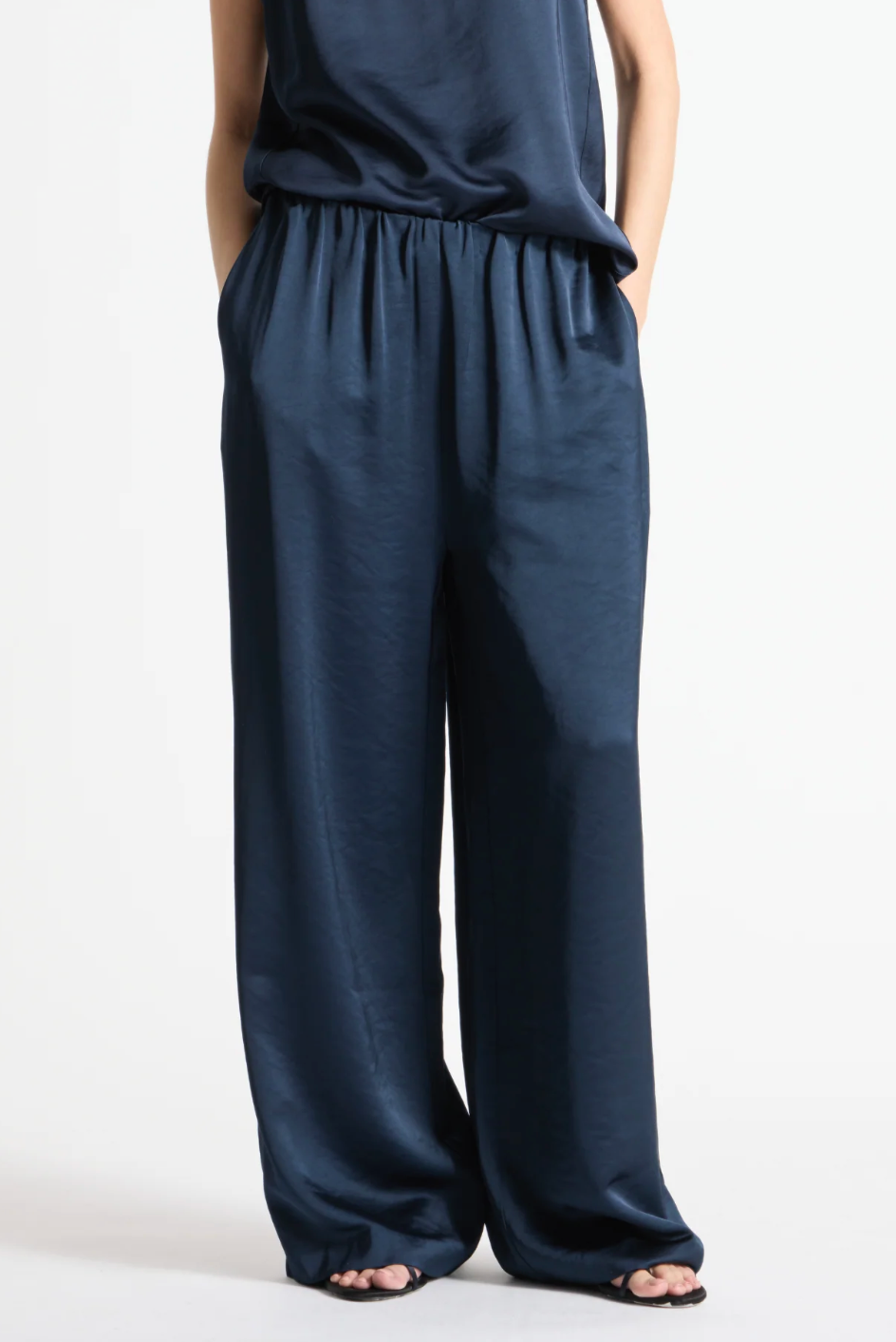 PAIGE PULL-ON PANT