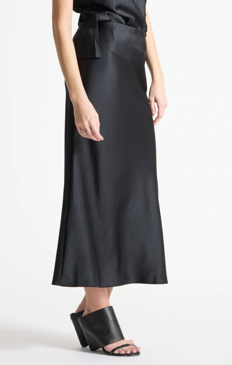 TALIA MAXI