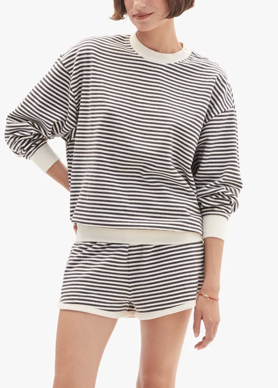 OVERSIZED SWEATSHIRT