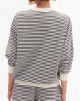 OVERSIZED SWEATSHIRT
